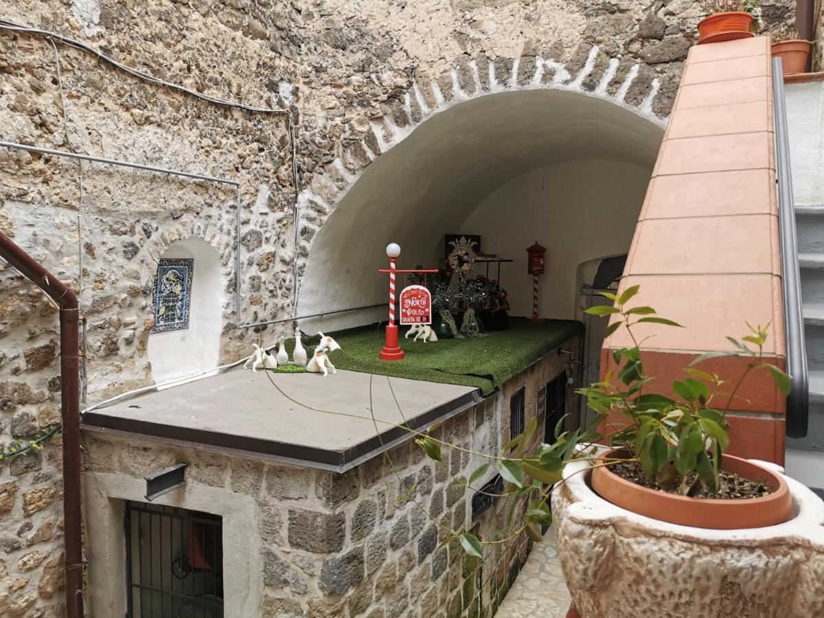 Casa D'Arte Vintage L&B - 170Metri Da Pepe In Grani Διαμέρισμα Caiazzo Εξωτερικό φωτογραφία